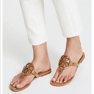 Tory Burch Patent Leather Miller Sandals in Sand